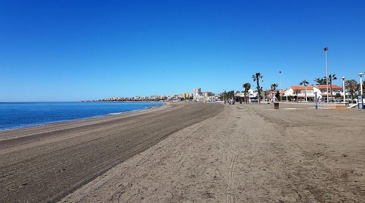 3942469-25130bac ÁTICO EN TORRE DEL MAR.