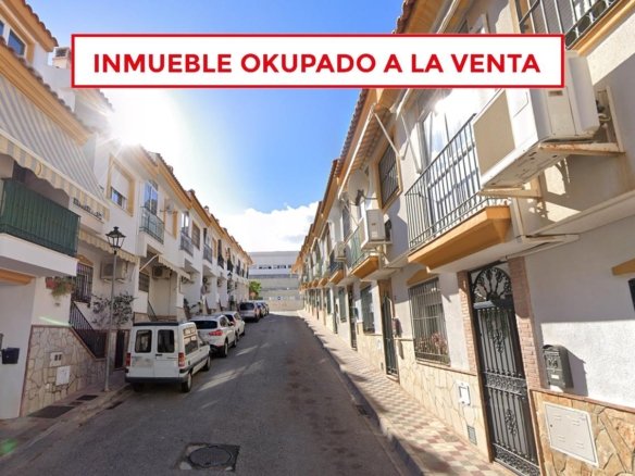 CHALET ADOSADO EN ALHAURÍN DE LA TORRE, MÁLAGA