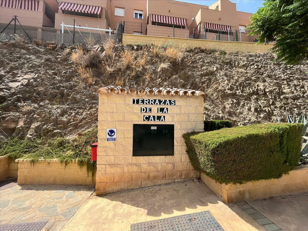 PISO EN URB. PARQUE VICTORIA, RINCÓN DE LA VICTORIA
