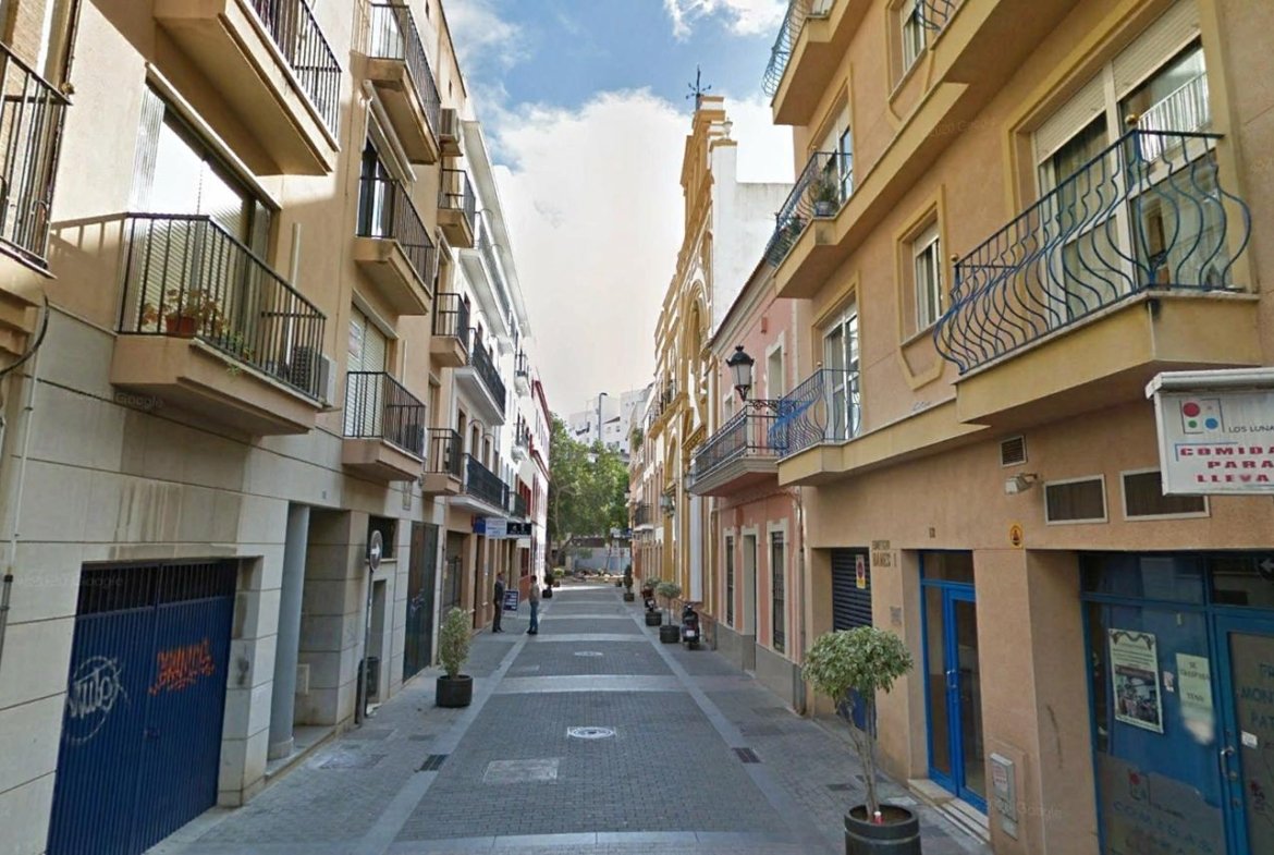 PISO EN HUELVA CENTRO.