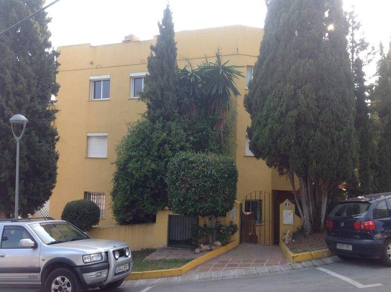 PLAZA DE GARAJE EN LAS LAGUNAS DE MIJAS