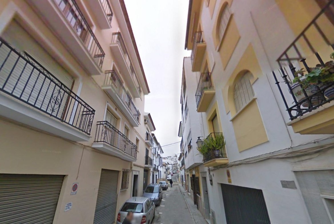 PISO EN ANTEQUERA