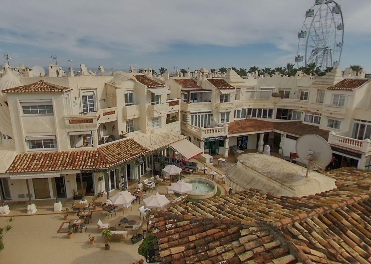 LOCAL COMERCIAL EN PUERTO MARINA, BENALMADENA