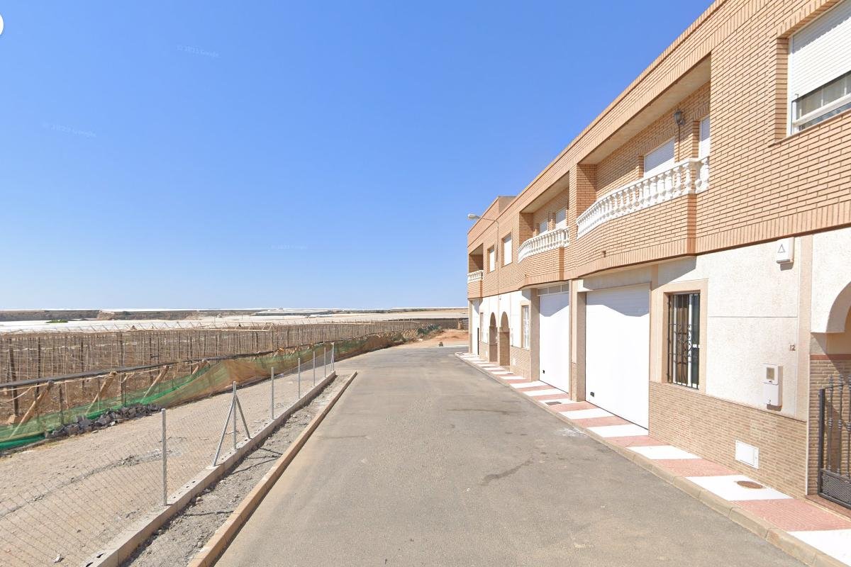 4122536-00bab859 CASA ADOSADA EN ROQUETAS DE MAR, ALMERÍA