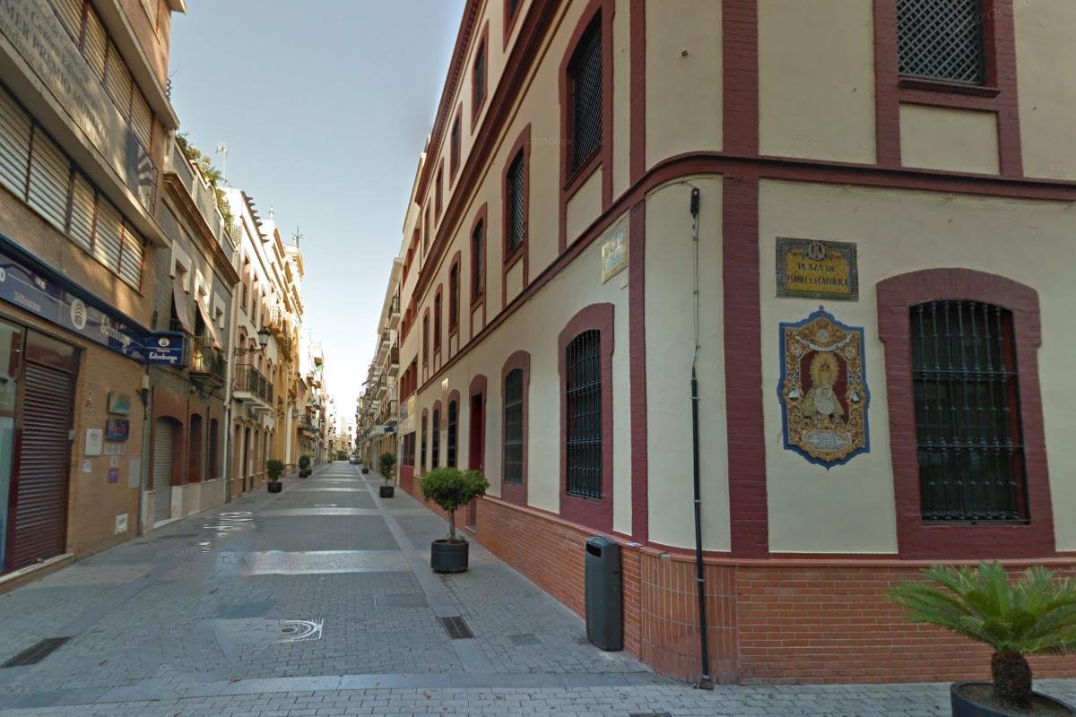 LOCAL COMERCIAL EN HUELVA