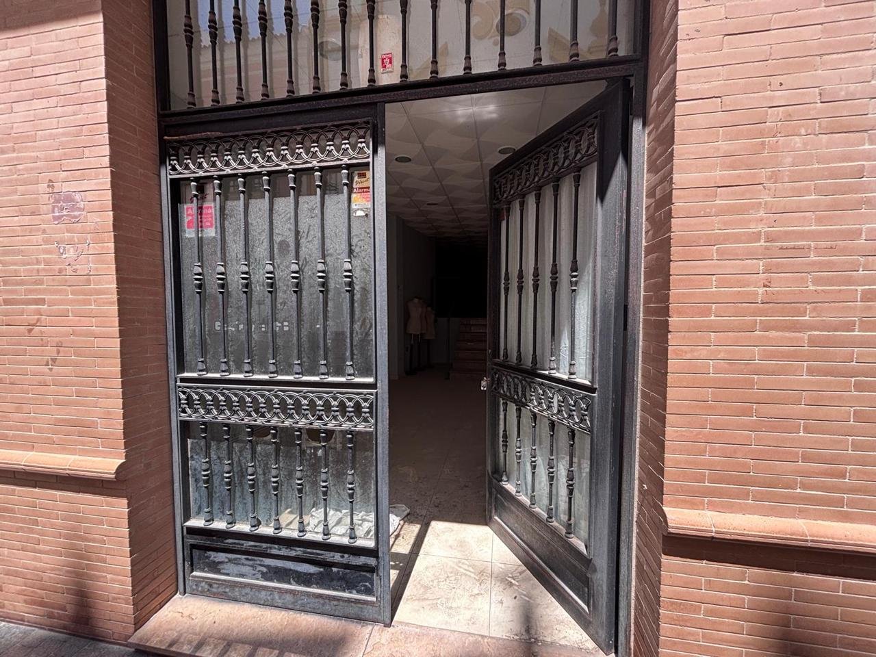 LOCAL COMERCIAL EN HUELVA
