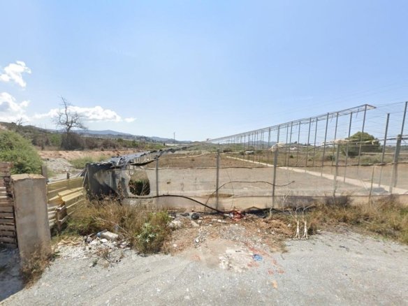 TERRENO URBANIZABLE EN MOTRIL, GRANADA