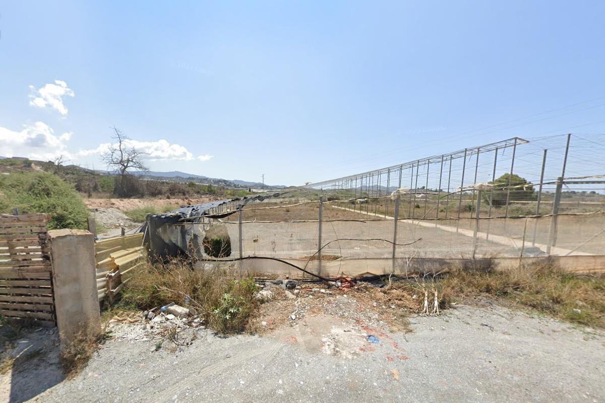 TERRENO URBANIZABLE EN MOTRIL, GRANADA