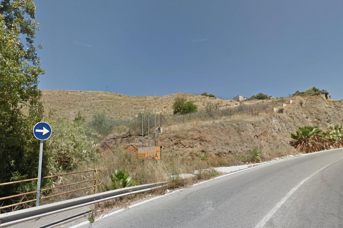 TERRENO URBANIZABLE EN MOTRIL