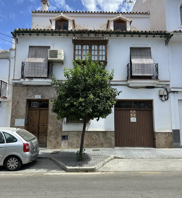 CASA SEÑORIAL EN VÉLEZ-MÁLAGA, MÁLAGA
