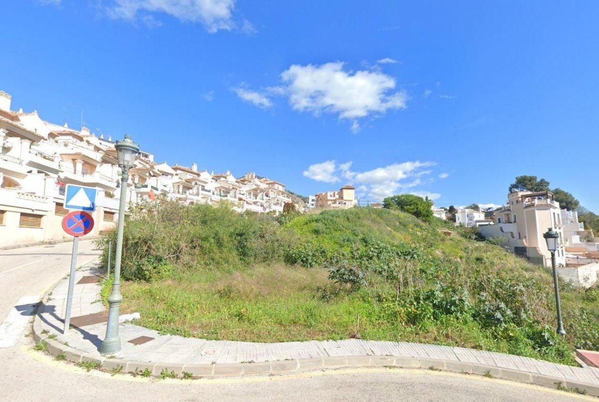 SUELO URBANO EN NERJA, MÁLAGA