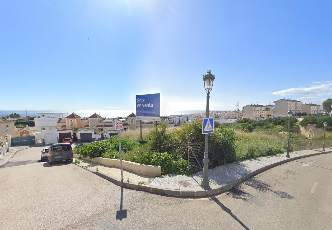 SUELO URBANO EN NERJA, MÁLAGA