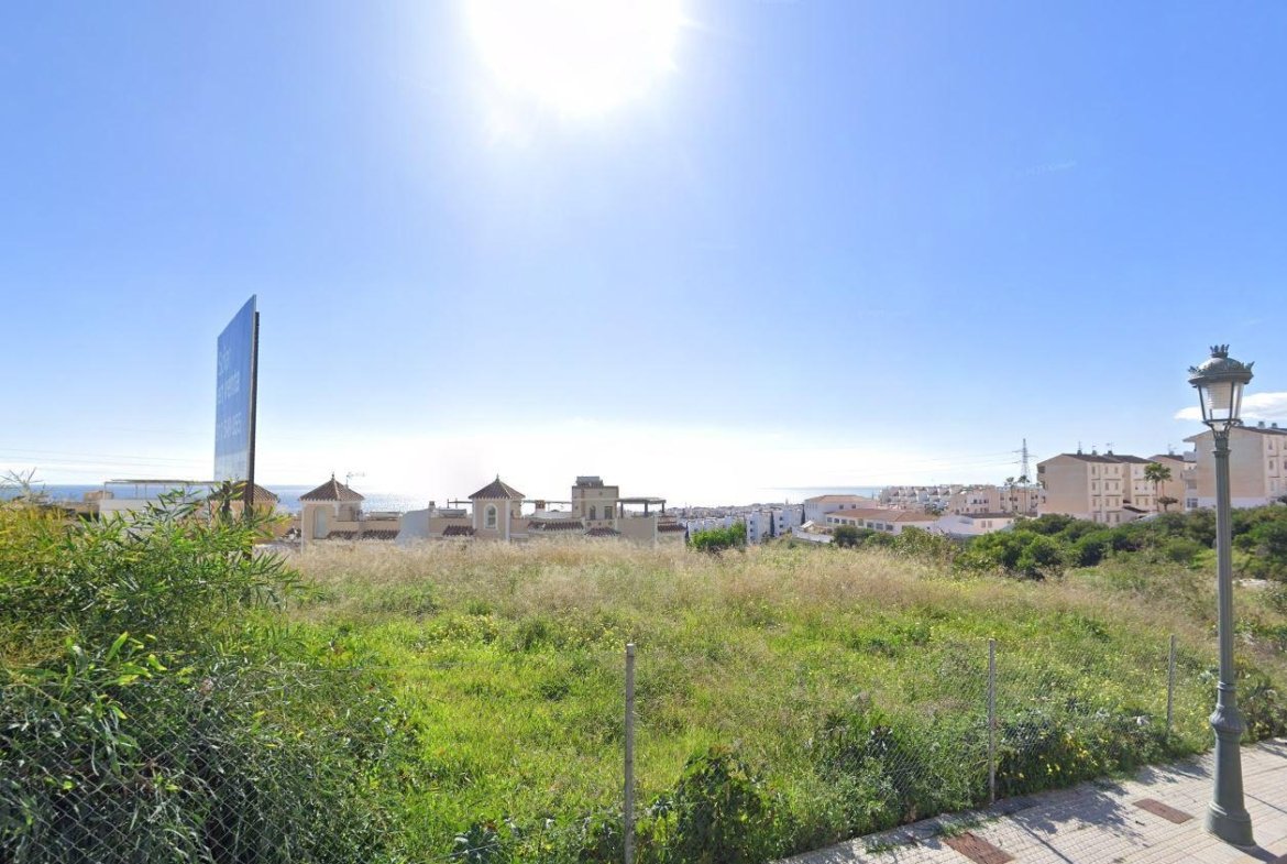 SUELO URBANO EN NERJA, MÁLAGA