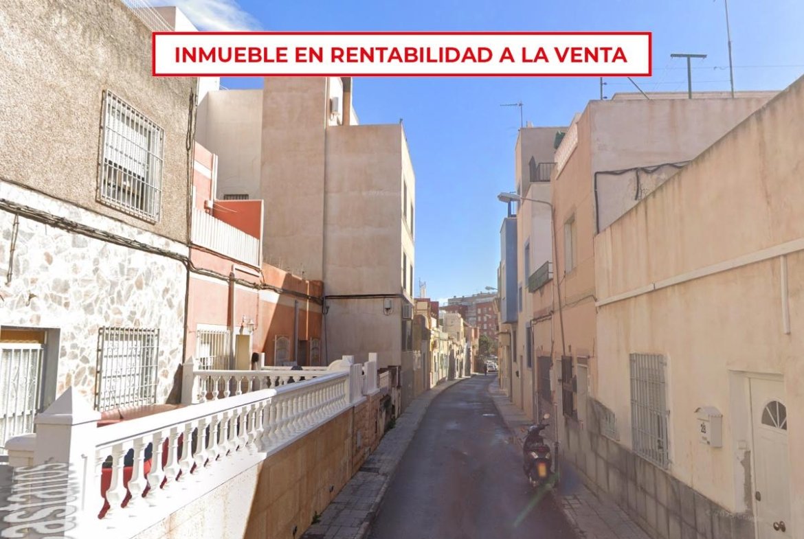 PISO BAJO EN ALMERÍA CAPITAL
