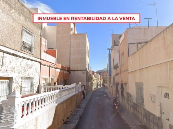 PISO BAJO EN ALMERÍA CAPITAL