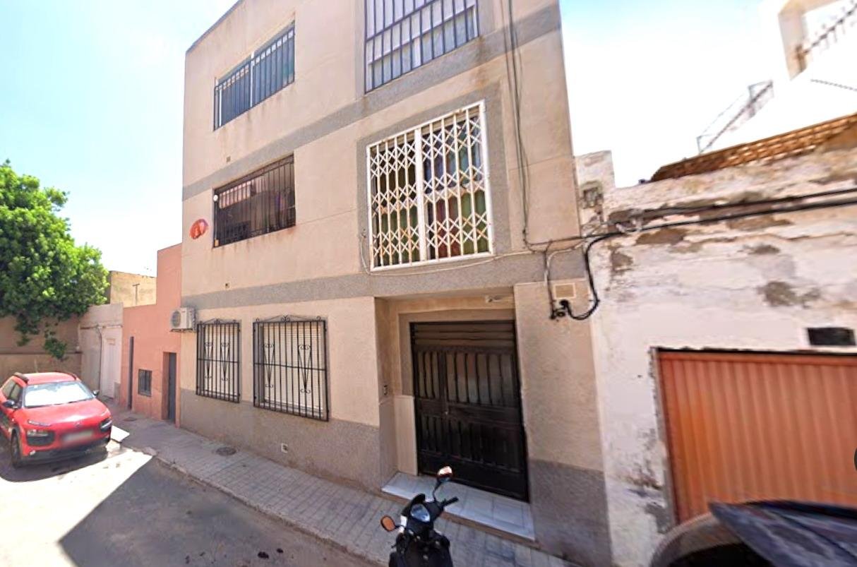 CASA EN ALMERÍA