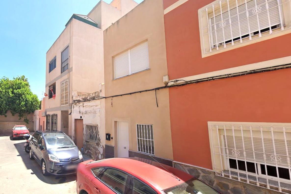 CASA EN ALMERÍA