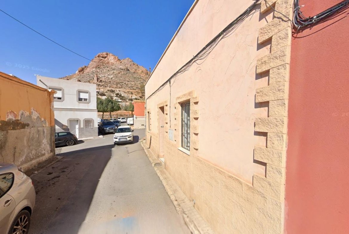 CASA EN ALMERÍA CAPITAL