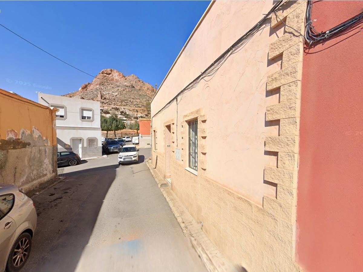 CASA EN ALMERÍA CAPITAL