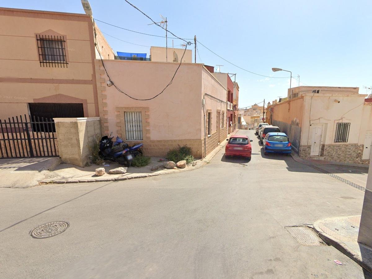 CASA EN ALMERÍA CAPITAL