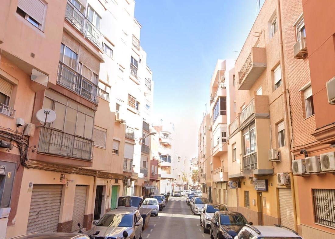 PISO EN ALMERÍA CAPITAL
