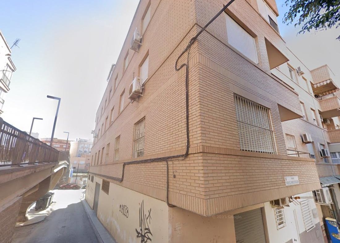 PISO EN LA CAPITAL DE ALMERÍA