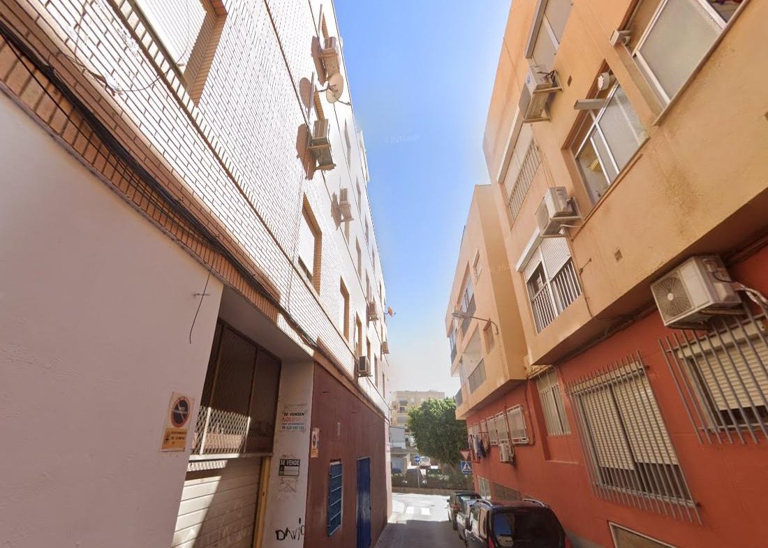 PISO EN LA CAPITAL DE ALMERÍA