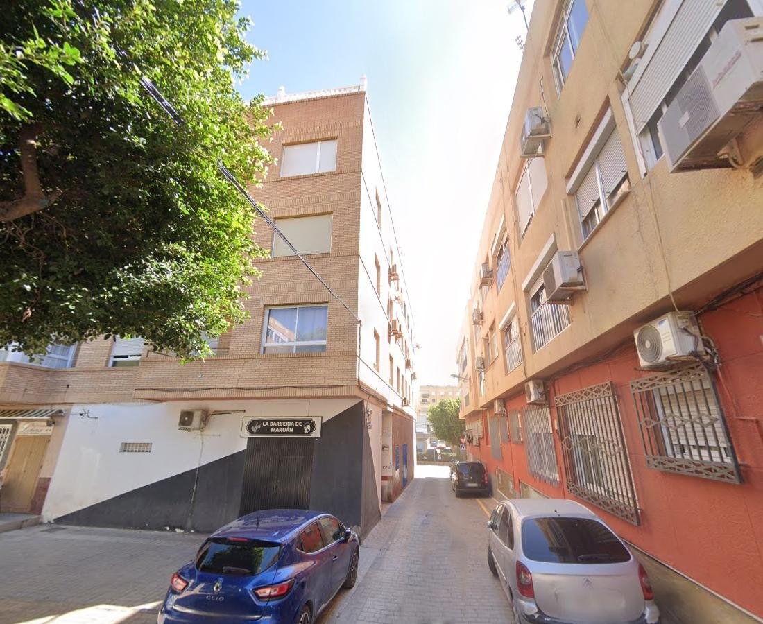 4205028-8482555c PISO EN LA CAPITAL DE ALMERÍA