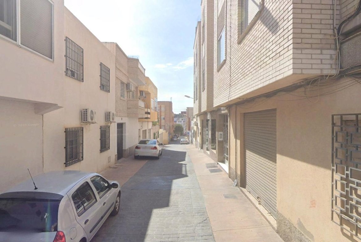 PISO EN ALMERÍA CAPITAL