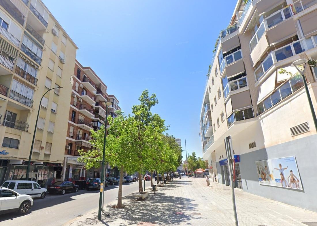 PISO EN PASEO DE LOS TILOS, MÁLAGA