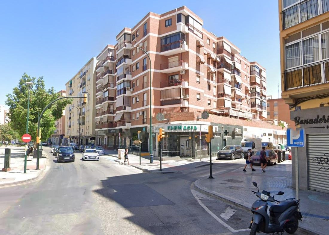 PISO EN PASEO DE LOS TILOS, MÁLAGA