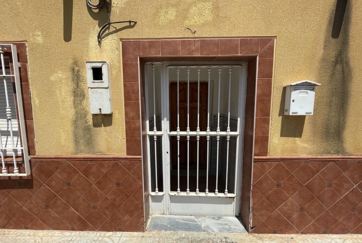 CASA ADOSADA EN ROQUETAS DE MAR, ALMERÍA