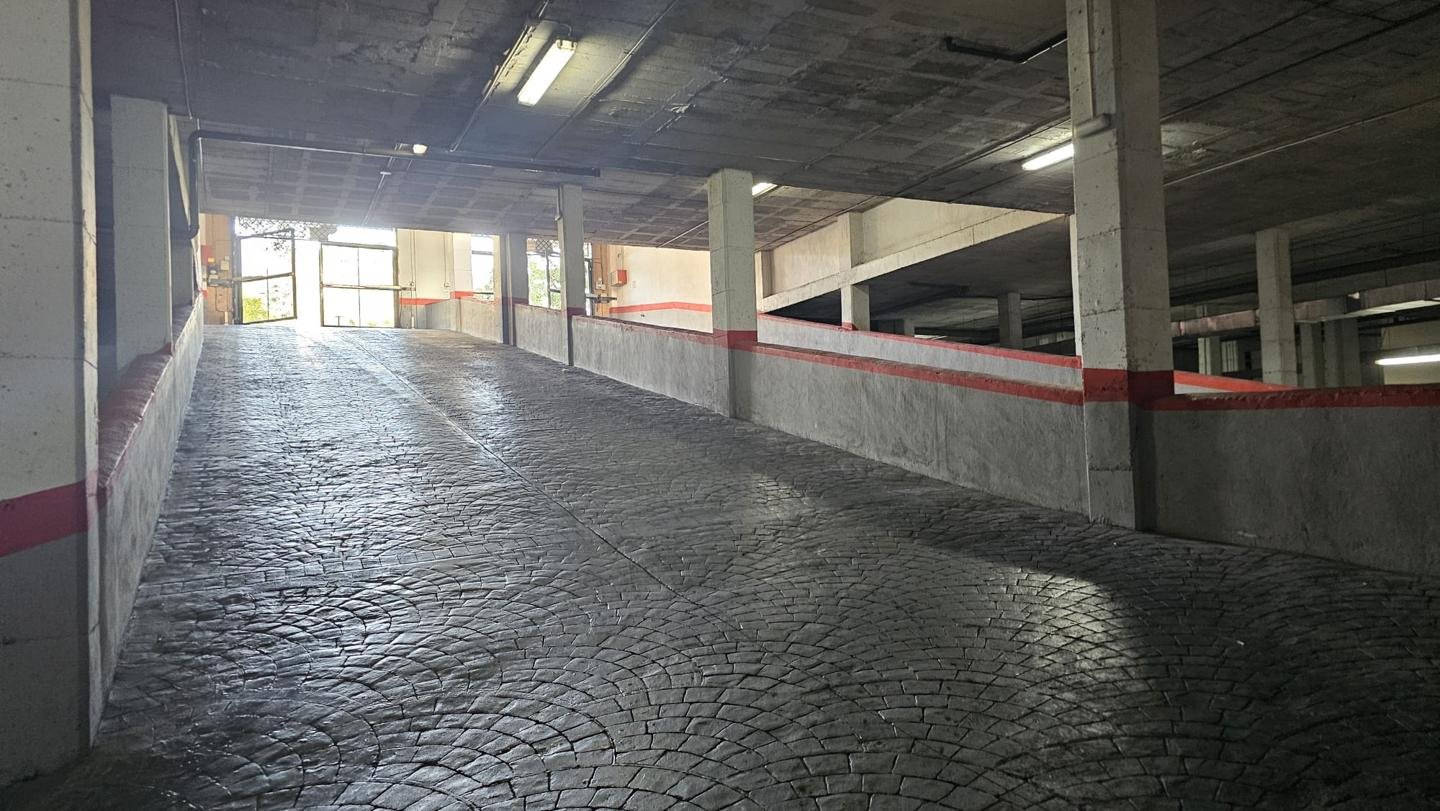 PLAZA DE GARAJE EN ZONA TEATINOS, MÁLAGA