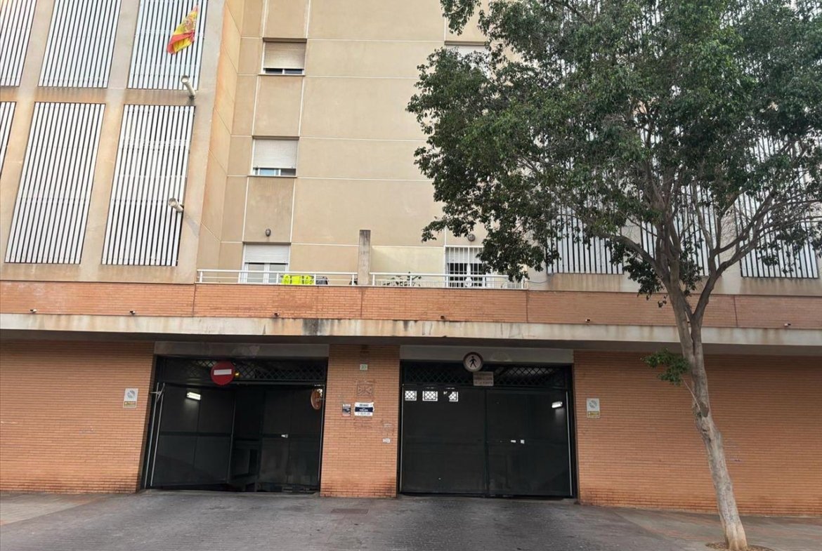 PLAZA DE GARAJE EN ZONA TEATINOS, MÁLAGA