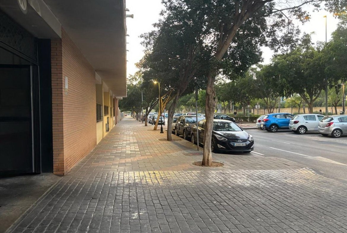 PLAZA DE GARAJE EN ZONA TEATINOS, MÁLAGA