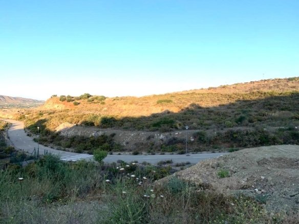 SUELO URBANO EN URB. SIERRA GORDA, ALHAURIN EL GRANDE