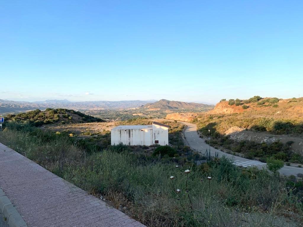 SUELO URBANO EN URB. SIERRA GORDA, ALHAURIN EL GRANDE