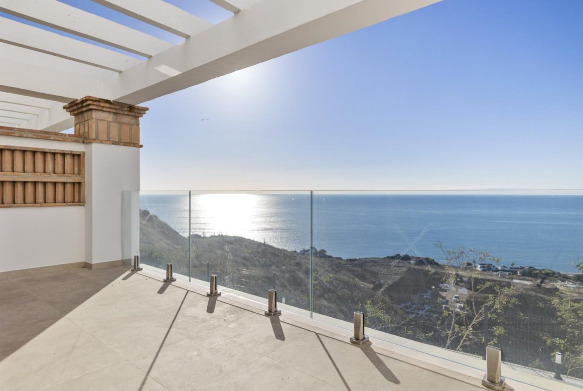 VIVIENDA UNIFAMILIAR EN TORROX COSTA.