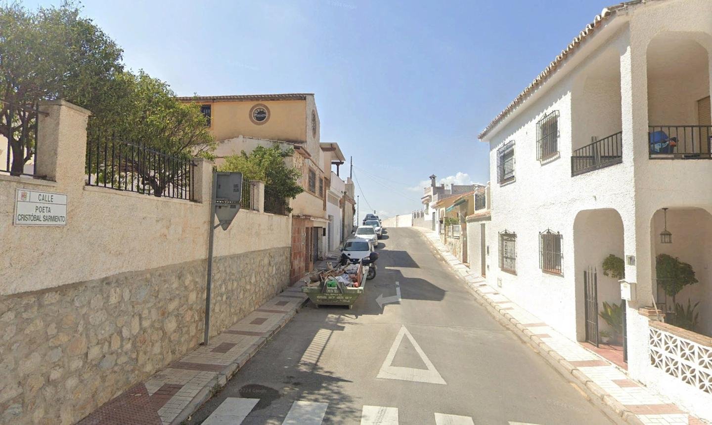 CHALET EN EL PUERTO DE LA TORRE, MALAGA