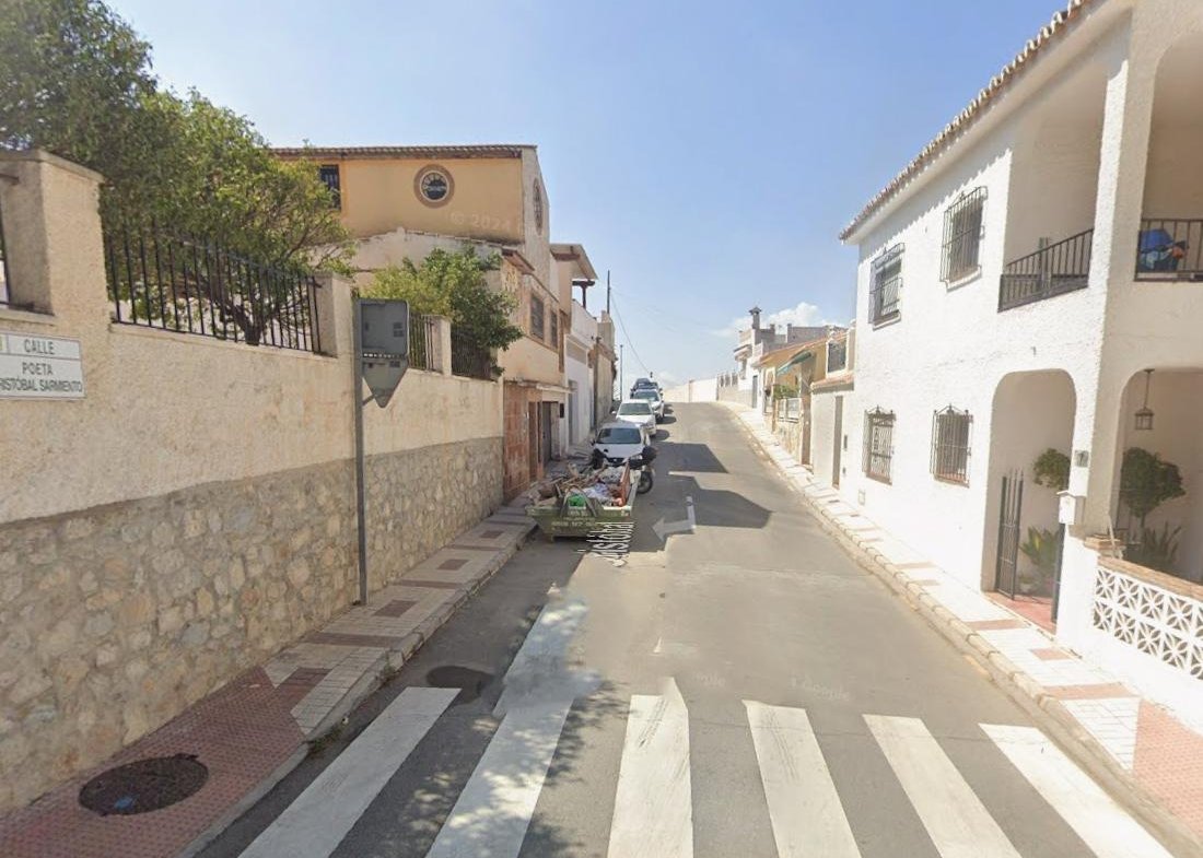 CHALET EN EL PUERTO DE LA TORRE, MALAGA