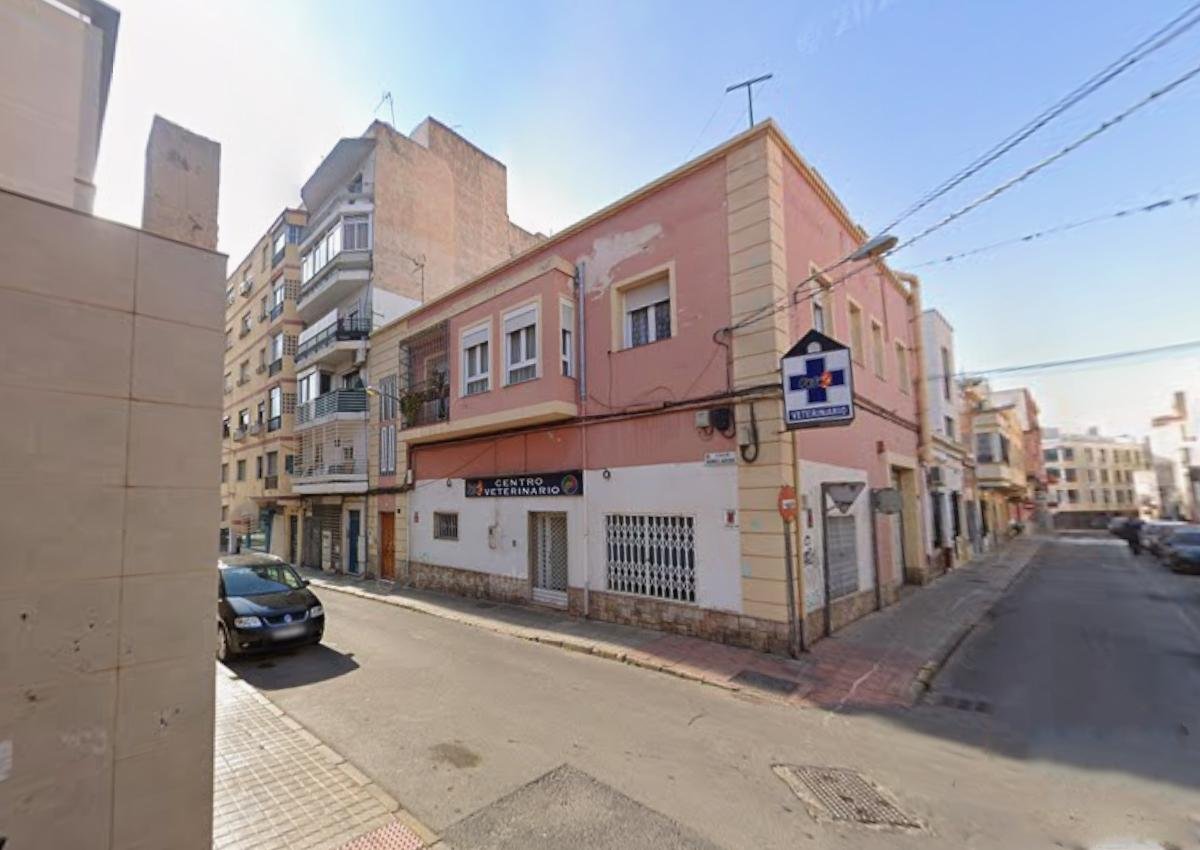 4239814-c5dea204 PISO EN ZONA DE PLAZA DE TOROS, ALMERÍA