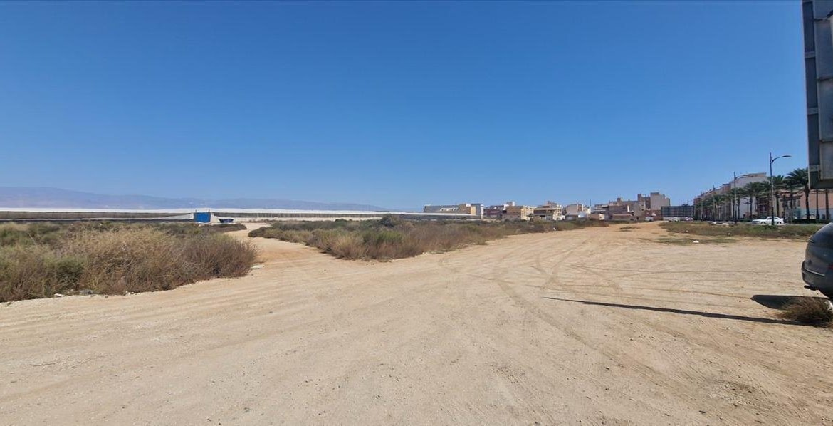 SUELO URBANO RESIDENCIAL EN ROQUETAS DE MAR, ALMERIA