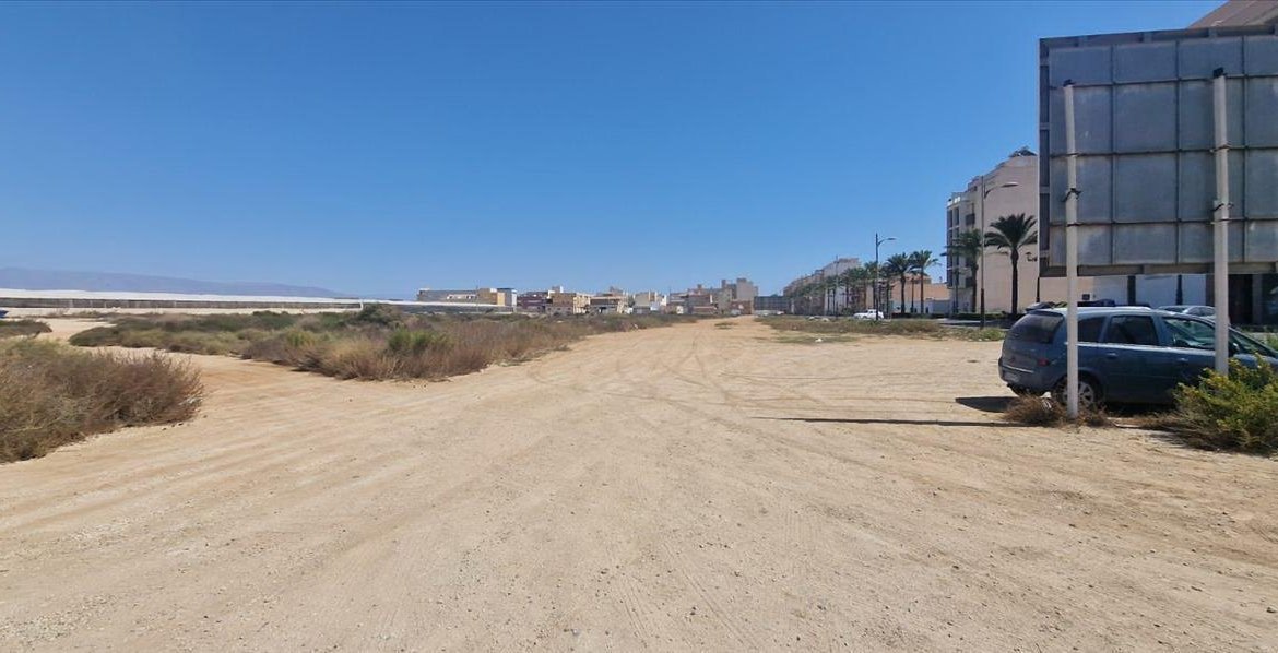 SUELO URBANO RESIDENCIAL EN ROQUETAS DE MAR, ALMERIA