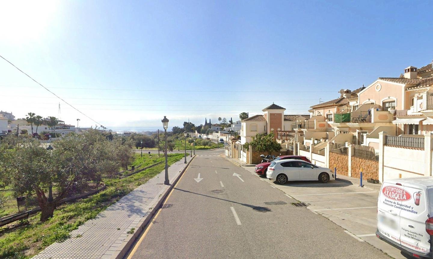 VIVIENDA UNIFAMILIAR EN URB. JARDINES DE LA NORIA, NERJA