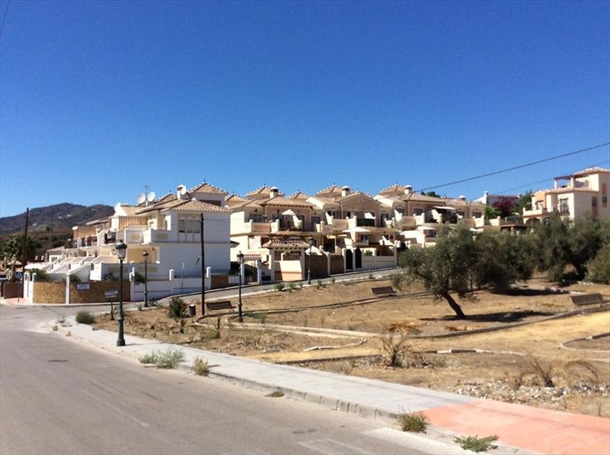 VIVIENDA UNIFAMILIAR EN URB. JARDINES DE LA NORIA, NERJA