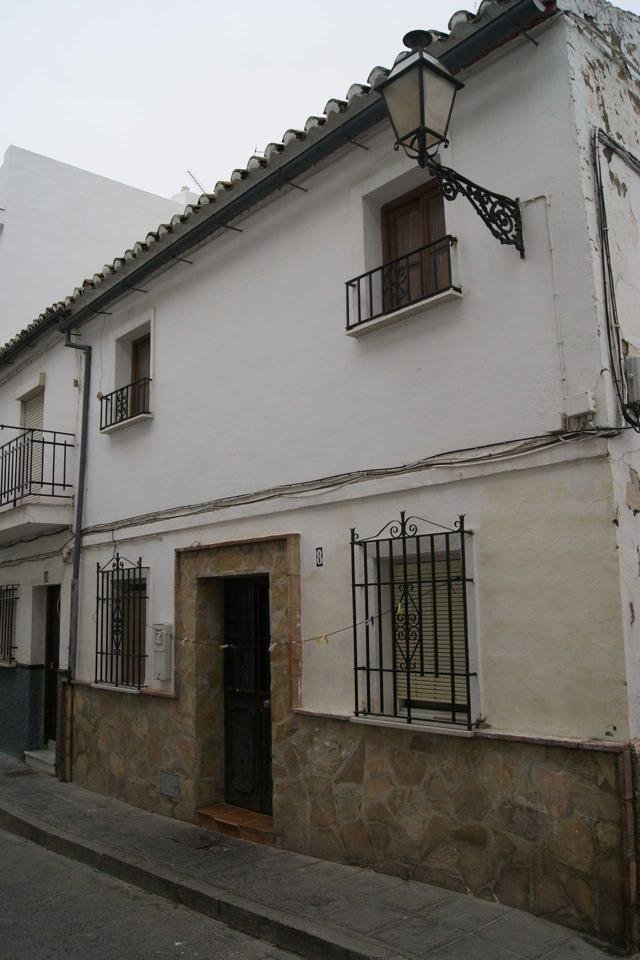 CASA ADOSADA EN ANTEQUERA, MÁLAGA