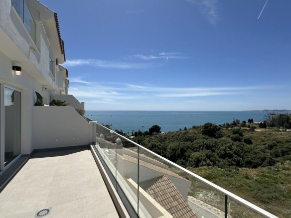 CHALET ADOSADO EN TORREQUEBRADA, BENALMÁDENA