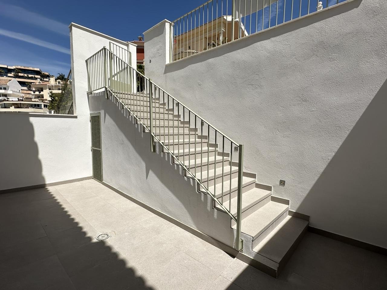 CHALET ADOSADO EN TORREQUEBRADA, BENALMÁDENA