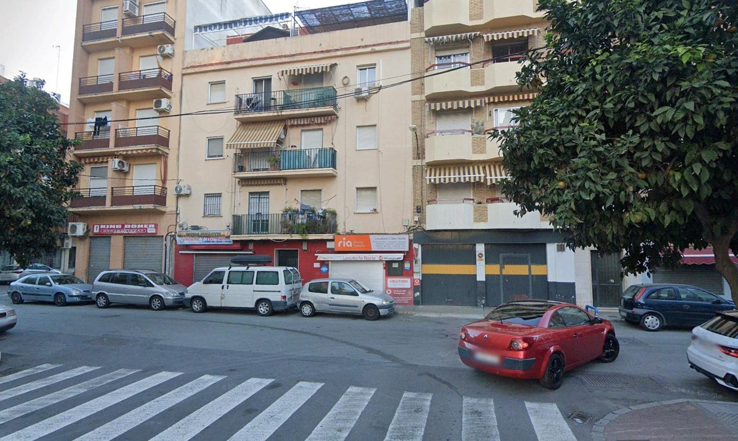 LOCAL EN HUELVA CENTRO