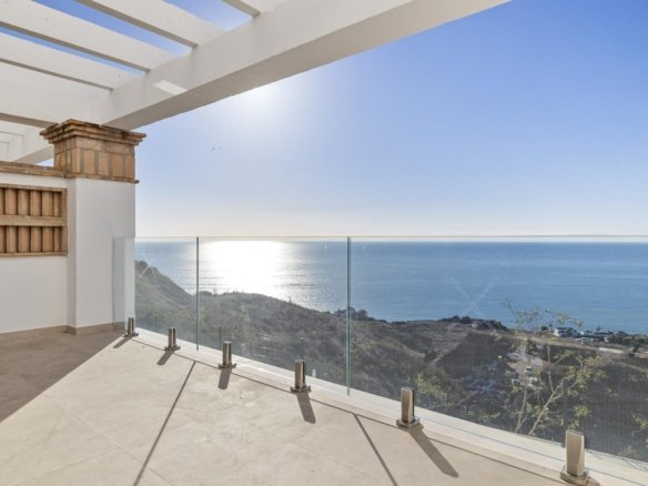 VIVIENDA UNIFAMILIAR EN TORROX COSTA.